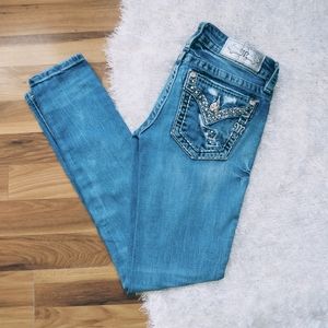 Miss me jeans. Size 25 waist. Signature skinny.